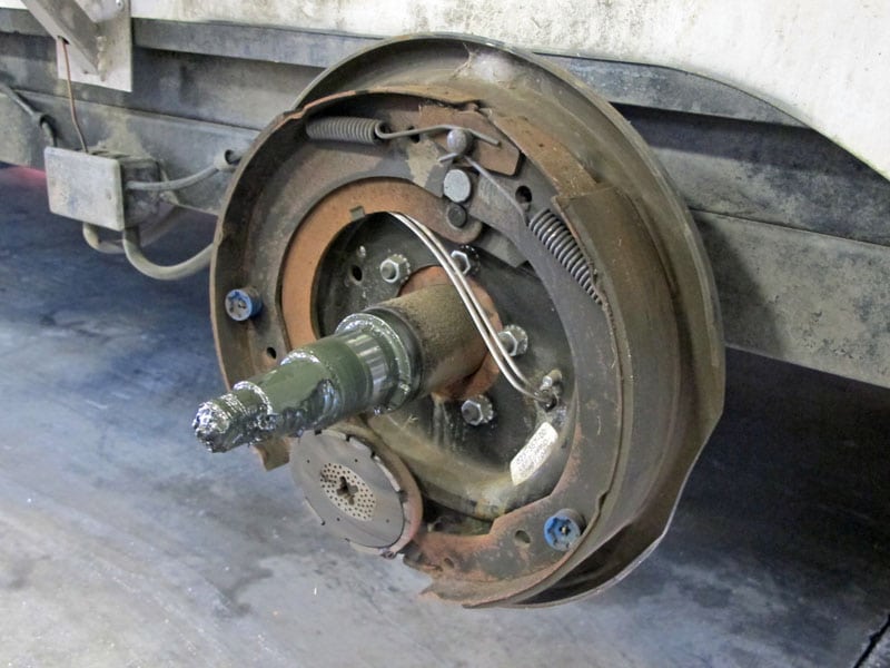 trailer-brakes-replacement